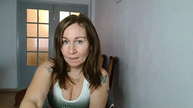 Snapshot of TamaraSweetxo chatting on 19, 12, 2024 TamaraSweetxo online show from 19, 12, 2024