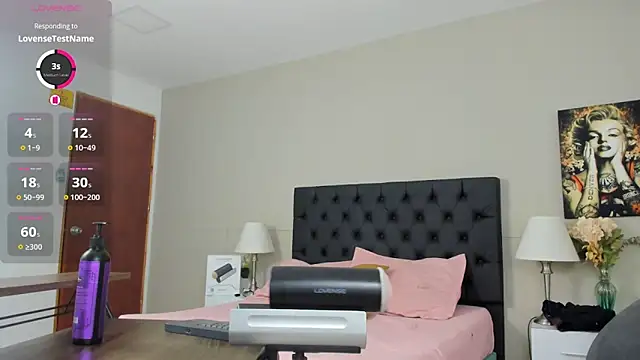 Robin Rief online show from 12, 1, 2025