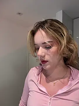 Snapshot of NicoleCut chatting on 12, 3, 2026 NicoleCut online show from 12, 3, 2026