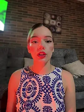 Snapshot of NicoleCut chatting on 19, 3, 2026 NicoleCut online show from 19, 3, 2026