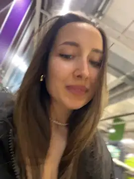 VelvetVixenI online show from 10, 2, 2026