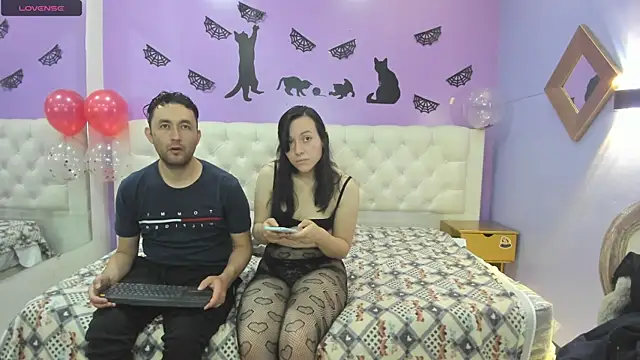 Snapshot of JeremmyAndStacy chatting on 27, 2, 2025 JeremmyAndStacy online show from 27, 2, 2025