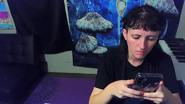  hellostormy  online show from 31, 10, 2025