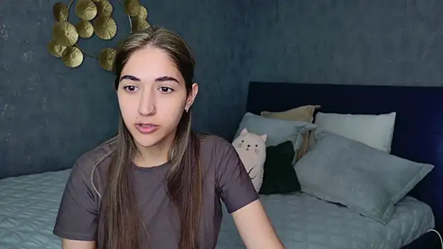 Teresa Stane online show from 18, 2, 2025