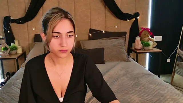 Snapshot of Teresa_Stane chatting on 19, 3, 2025 Teresa Stane online show from 19, 3, 2025