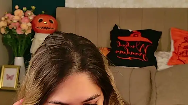 Teresa Stane online show from 29, 10, 2025