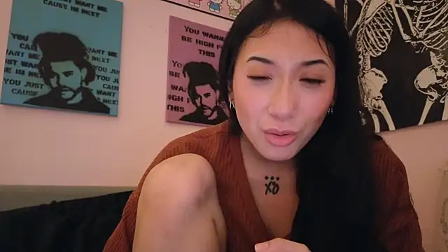 Snapshot of tokyobaby chatting on 23, 11, 2025 tokyobaby online show from 23, 11, 2025