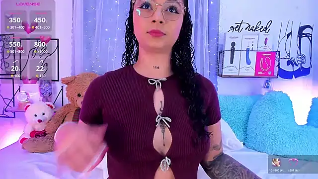 Snapshot of Mari_Sweett chatting on 27, 2, 2026 Mari Sweett online show from 27, 2, 2026