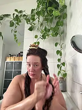 Engel mia online show from 18, 4, 2026