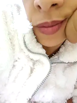 Snapshot of Linda-53 chatting on 10, 1, 2025 Linda-53 online show from 10, 1, 2025