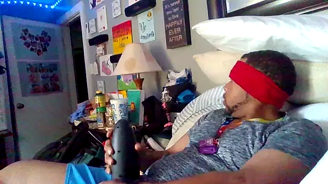 Creationmonster0 online show from 3, 11, 2025