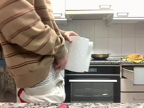 Snapshot of sweet24c chatting on 8, 1, 2025 sweet24c online show from 8, 1, 2025