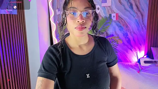 penelope tay1 online show from 6, 7, 2026