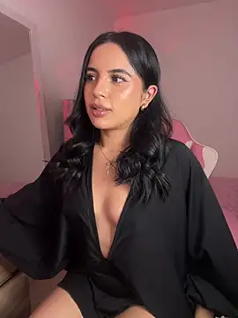Snapshot of Emily-14 chatting on 30, 3, 2026 Emily-14 online show from 30, 3, 2026