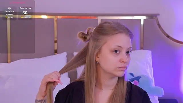 DorisHell online show from 3, 10, 2025