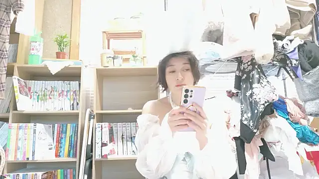 Snapshot of morikawa_sayaka chatting on 3, 10, 2025 morikawa sayaka online show from 3, 10, 2025