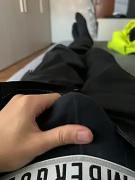 93moro online show from 31, 12, 2024