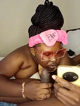 Snapshot of GOLDEN_HQUR chatting on 22, 3, 2026 GOLDEN HQUR online show from 22, 3, 2026