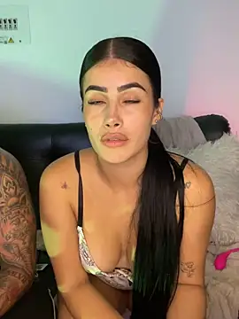 Snapshot of Sweet_and_caramel chatting on 11, 2, 2025 Sweet and caramel online show from 11, 2, 2025