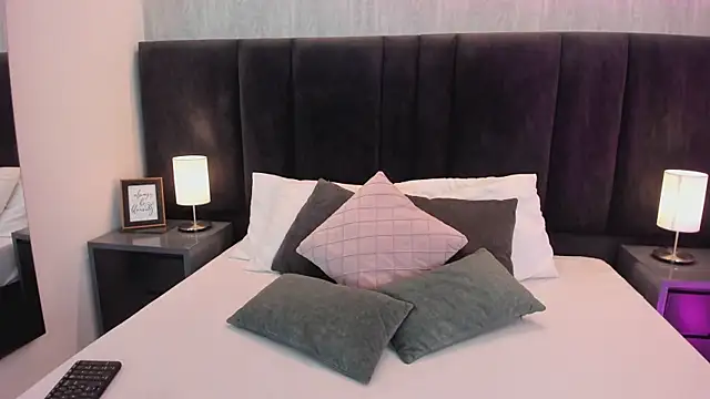 Freyaa   online show from 29, 9, 2025