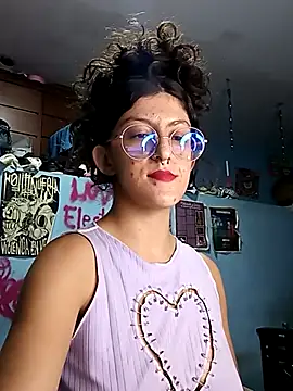 LoveElectra online show from 7, 10, 2025