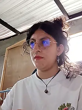 Snapshot of LoveElectra chatting on 26, 5, 2026 LoveElectra online show from 26, 5, 2026