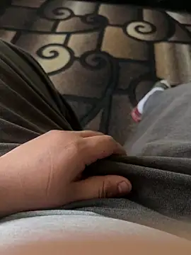 Snapshot of daddymaniaco69 chatting on 21, 1, 2025 daddymaniaco69 online show from 21, 1, 2025