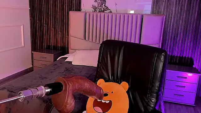 Lillyortiz online show from 27, 10, 2025