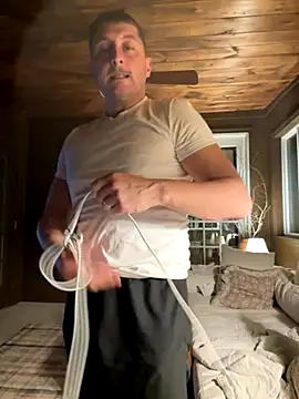 Snapshot of longcurved212121 chatting on 8, 11, 2025 longcurved212121 online show from 8, 11, 2025