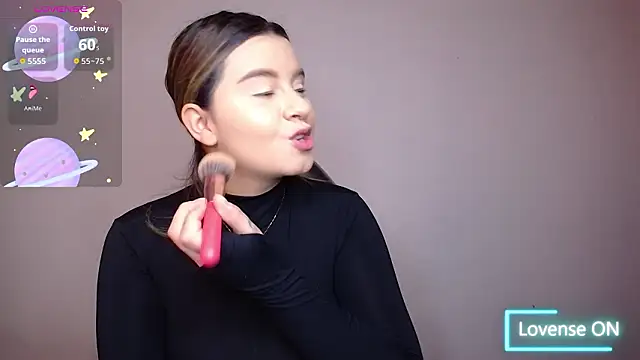 Snapshot of SaraBraun_ chatting on 2, 2, 2026 SaraBraun online show from 2, 2, 2026