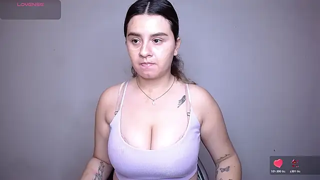 Snapshot of SaraBraun_ chatting on 10, 2, 2026 SaraBraun online show from 10, 2, 2026