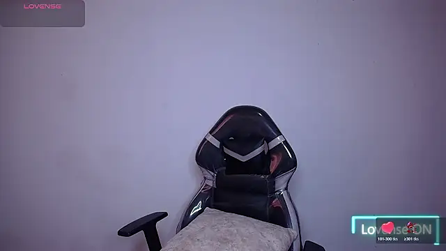 Snapshot of SaraBraun_ chatting on 11, 2, 2026 SaraBraun online show from 11, 2, 2026