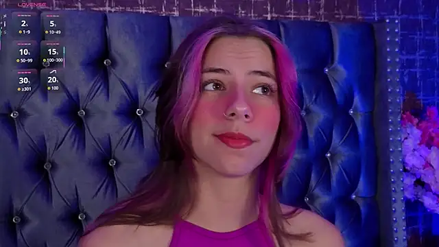 Snapshot of ArtemisaBlake chatting on 12, 9, 2025 ArtemisaBlake online show from 12, 9, 2025