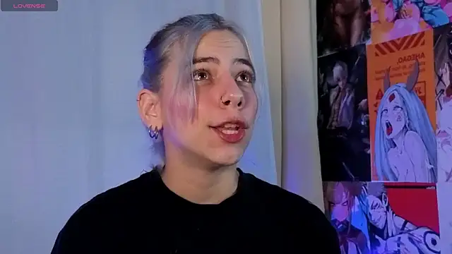 Snapshot of ArtemisaBlake chatting on 4, 4, 2026 ArtemisaBlake online show from 4, 4, 2026