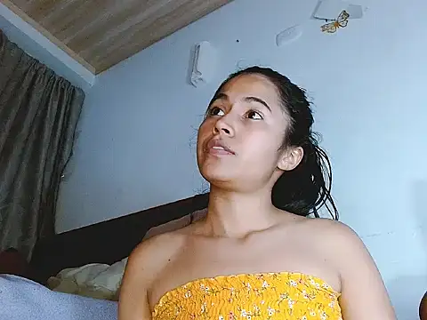 Snapshot of brihanna_lena chatting on 11, 6, 2026 brihanna lena online show from 11, 6, 2026