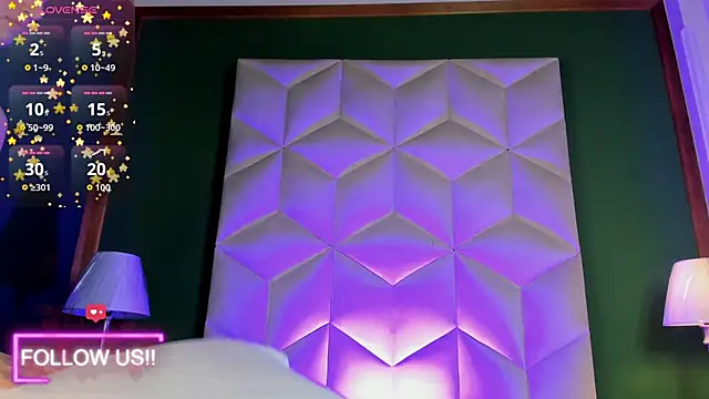 Snapshot of sett_and_gwen chatting on 5, 11, 2025 sett and gwen online show from 5, 11, 2025