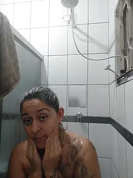 Snapshot of baixinhaloira chatting on 3, 11, 2025 baixinhaloira online show from 3, 11, 2025