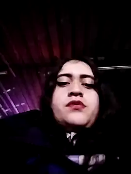 Snapshot of Yaz_Moon chatting on 1, 2, 2025 Yaz Moon online show from 1, 2, 2025