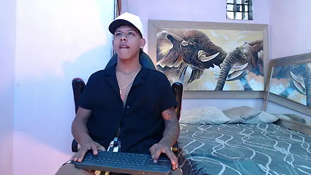 Snapshot of mr_stiven_ chatting on 23, 3, 2025 mr stiven  online show from 23, 3, 2025