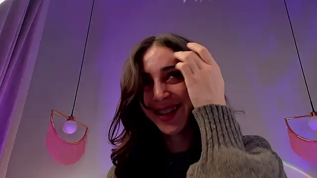 Snapshot of ElsaYoung chatting on 14, 3, 2026 ElsaYoung online show from 14, 3, 2026