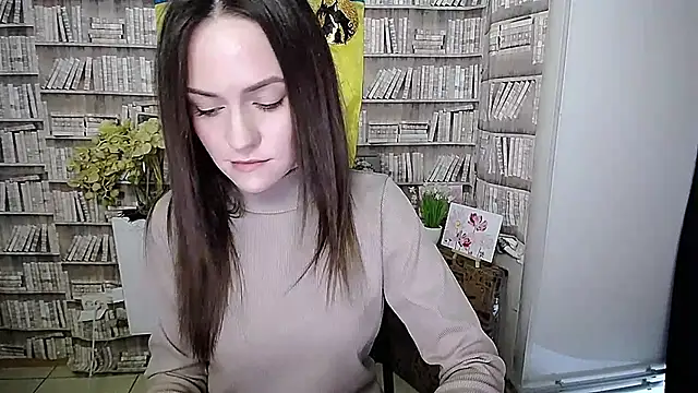 Lina Star S online show from 17, 10, 2025