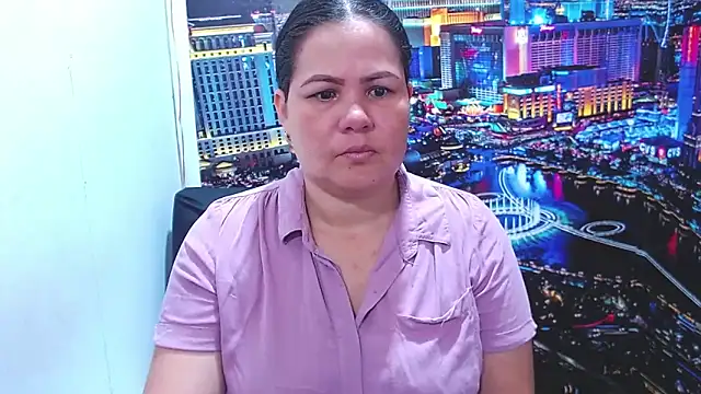 Snapshot of tamara_hottt chatting on 18, 10, 2025 tamara hottt online show from 18, 10, 2025