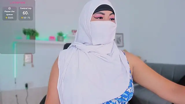 Snapshot of jazmin_anbar chatting on 21, 10, 2025 jazmin anbar online show from 21, 10, 2025