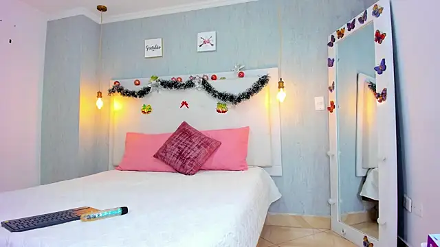 Milaspetite online show from 20, 12, 2024