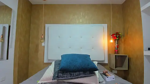 Snapshot of Milaspetite chatting on 18, 3, 2026 Milaspetite online show from 18, 3, 2026