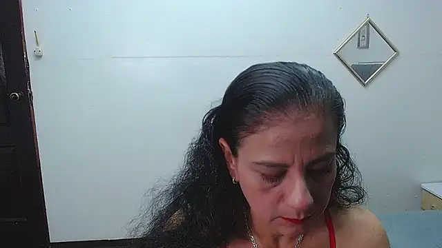 sasi luna online show from 21, 2, 2025