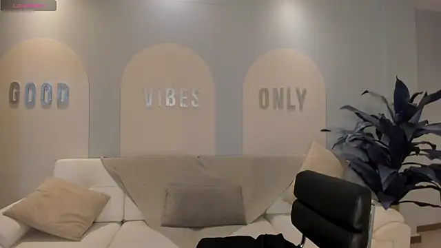 Snapshot of MiaFarrell_ chatting on 31, 1, 2025 MiaFarrell online show from 31, 1, 2025