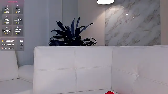 Snapshot of MiaFarrell_ chatting on 24, 2, 2025 MiaFarrell online show from 24, 2, 2025