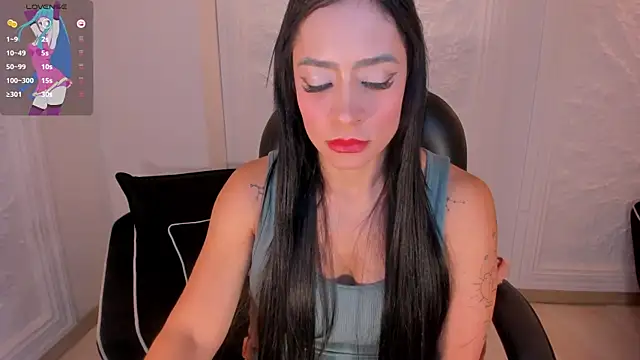 IsabelBornner online show from 8, 11, 2025