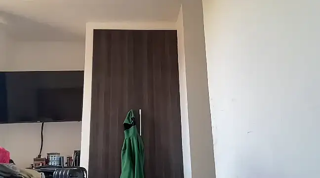 Snapshot of alex_ruiz85 chatting on 24, 2, 2025 alex ruiz85 online show from 24, 2, 2025